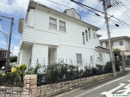 神奈川県横浜市神奈川区沢渡 の中古一戸建ての現地外観写真