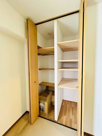 �ޗǌ�����s�����P�u �̒��Ã}���V�����̎��[