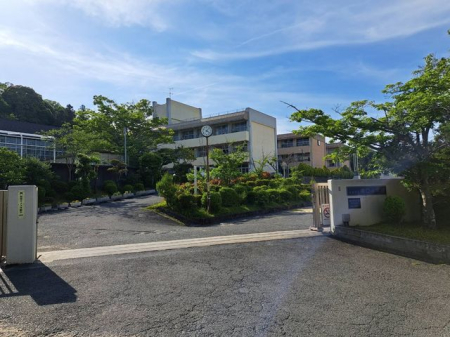 �ޗǌ�����s�����P�u �̒��Ã}���V�����̎��ӊ�