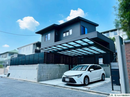 奈良県奈良市西登美ヶ丘4丁目の中古一戸建ての現地外観写真