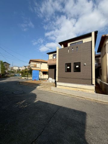 �ޗǌ���a�S�R�s���� �̐V�z��ˌ��Ă̌��n�O�ώʐ^