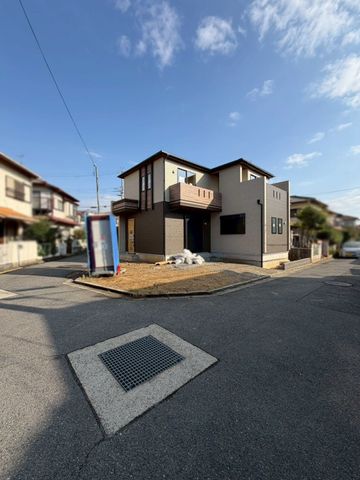 �ޗǌ���a�S�R�s���� �̐V�z��ˌ��Ă̌��n�O�ώʐ^