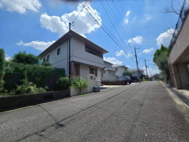 ���{�l����s�c����1���ڂ̒��È�ˌ��Ă̌��n�O�ώʐ^