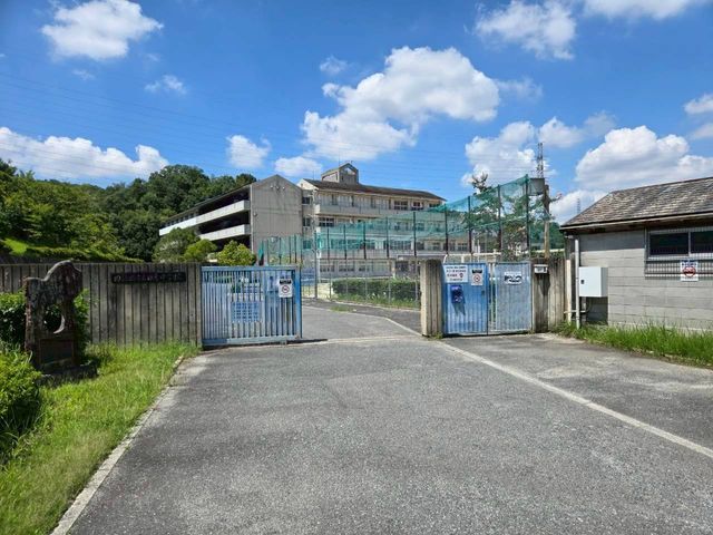 ���{�l����s�c����1���ڂ̒��È�ˌ��Ă̎��ӊ�