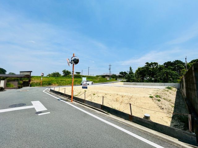 �ޗǌ��ޗǎs�܏�1���ڂ̓y�n�̂��̑�