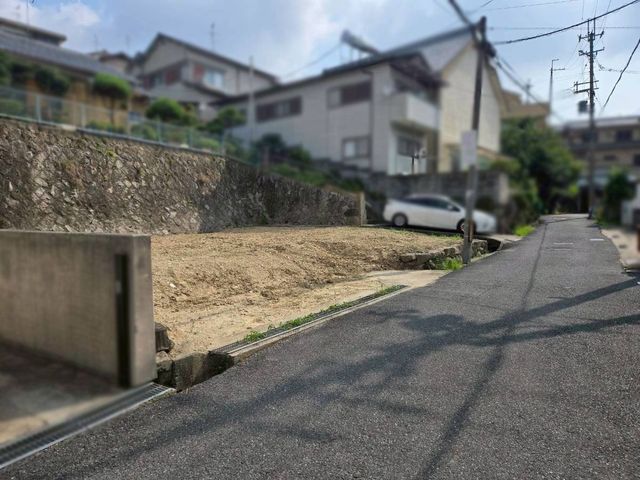 �ޗǌ��ޗǎs�x�Y�k3���ڂ̓y�n�̌��n�y�n�ʐ^