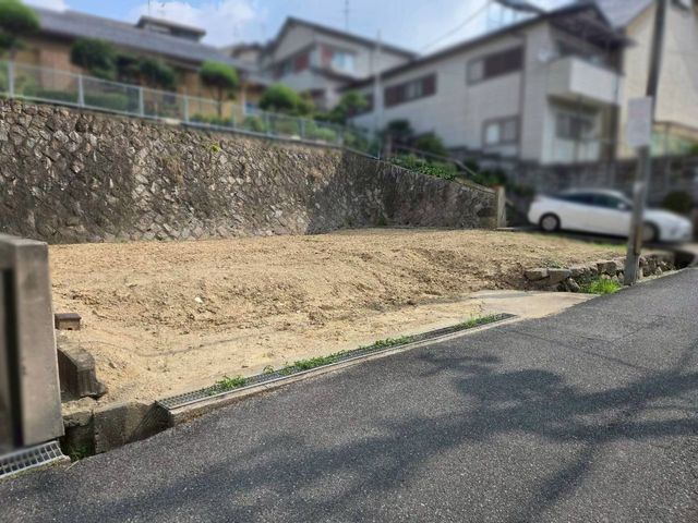 �ޗǌ��ޗǎs�x�Y�k3���ڂ̓y�n�̌��n�y�n�ʐ^