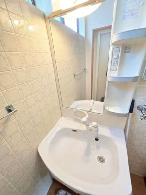 �ޗǌ���a�S�R�s���� �̒��È�ˌ��Ă̐��ʑ�E���ʏ�