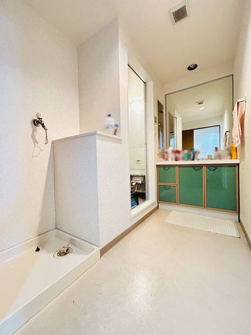 �ޗǌ���a�S�R�s��� �̒��Ã}���V�����̐��ʑ�E���ʏ�