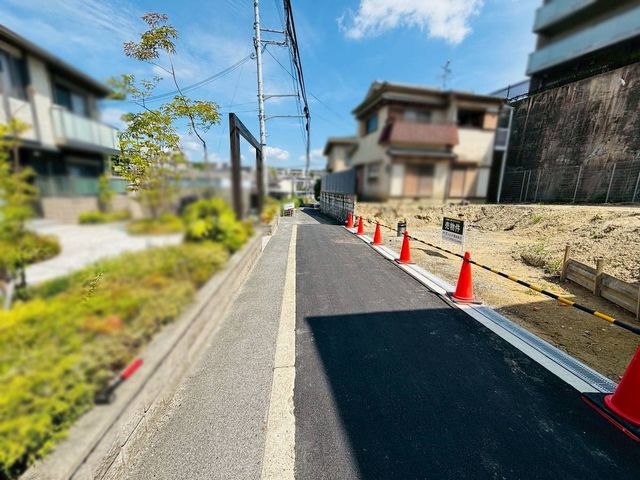 �ޗǌ��ޗǎs�S�y��1���ڂ̐V�z��ˌ��Ă̌��n�O�ώʐ^