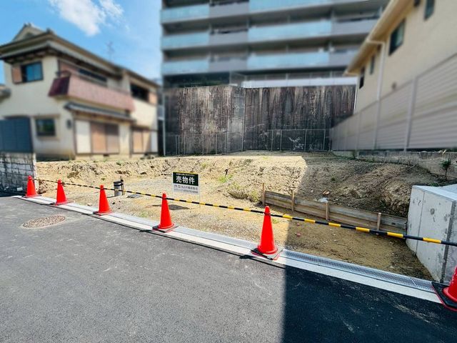 �ޗǌ��ޗǎs�S�y��1���ڂ̐V�z��ˌ��Ă̌��n�O�ώʐ^