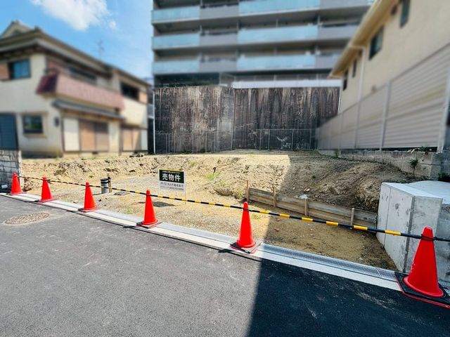 �ޗǌ��ޗǎs�S�y��1���ڂ̐V�z��ˌ��Ă̌��n�O�ώʐ^