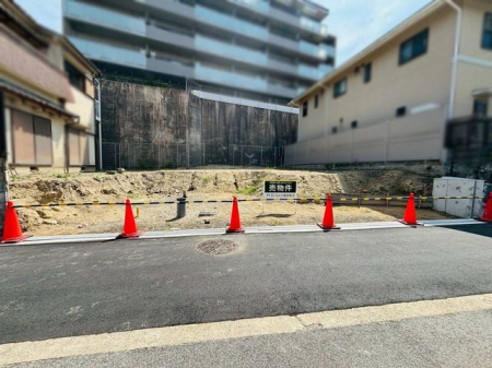 �ޗǌ��ޗǎs�S�y��1���ڂ̐V�z��ˌ��Ă̌��n�O�ώʐ^