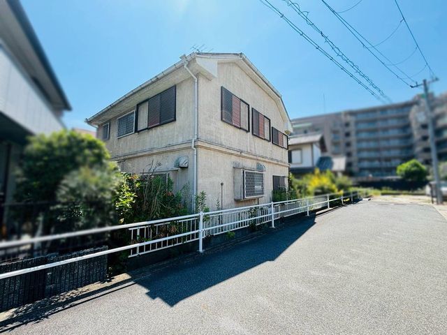 �ޗǌ����Ŏs���� �̓y�n�̌��n�y�n�ʐ^