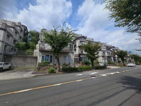 ���{�l����s�c����5���ڂ̒��Ã}���V�����̌��n�O�ώʐ^