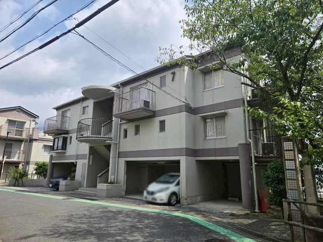 ���{�l����s�c����5���ڂ̒��Ã}���V�����̌��n�O�ώʐ^