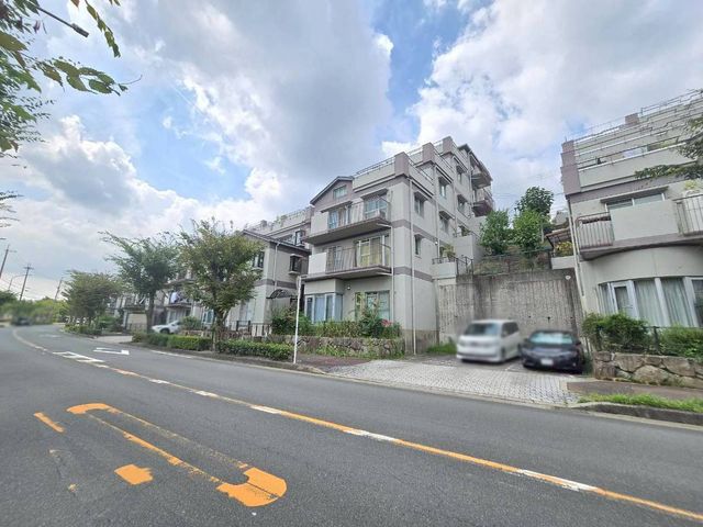 ���{�l����s�c����5���ڂ̒��Ã}���V�����̌��n�O�ώʐ^