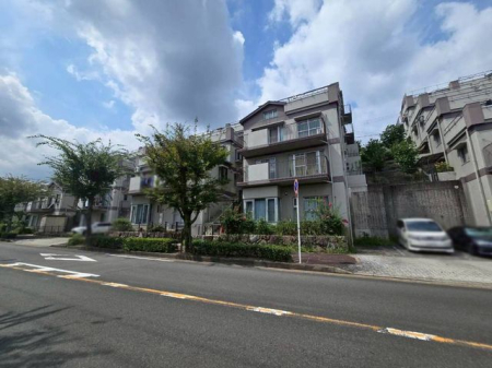 ���{�l����s�c����5���ڂ̒��Ã}���V�����̌��n�O�ώʐ^