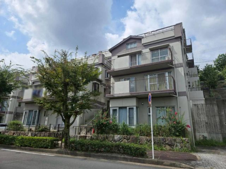 ���{�l����s�c����5���ڂ̒��Ã}���V�����̌��n�O�ώʐ^