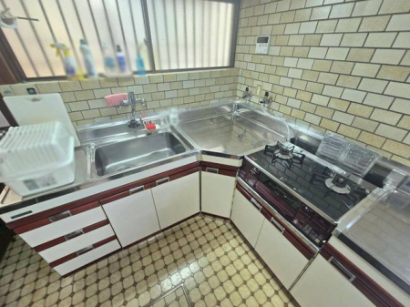 �ޗǌ��ޗǎs�Z��5���ڂ̒��È�ˌ��ẴL�b�`��