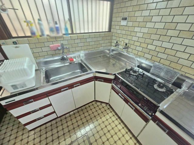 �ޗǌ��ޗǎs�Z��5���ڂ̒��È�ˌ��ẴL�b�`��