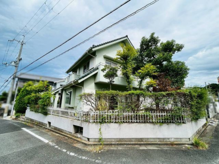 �ޗǌ��ޗǎs����3���ڂ̒��È�ˌ��Ă̌��n�O�ώʐ^