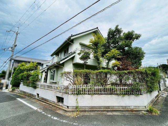 �ޗǌ��ޗǎs����3���ڂ̒��È�ˌ��Ă̌��n�O�ώʐ^