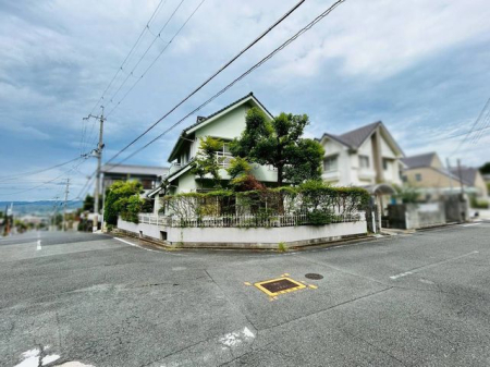 �ޗǌ��ޗǎs����3���ڂ̒��È�ˌ��Ă̌��n�O�ώʐ^