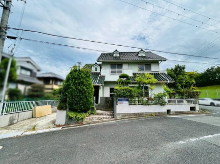 �ޗǌ��ޗǎs����3���ڂ̒��È�ˌ��Ă̌��n�O�ώʐ^