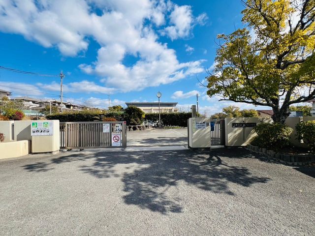 �ޗǌ�����s���m��k1���ڂ̓y�n�̎��ӊ�