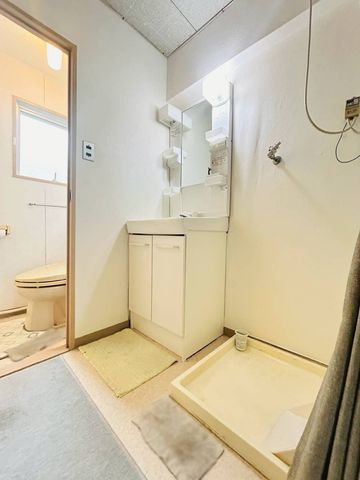 �ޗǌ��ޗǎs���ؒҒ� �̒��Ã}���V�����̐��ʑ�E���ʏ�