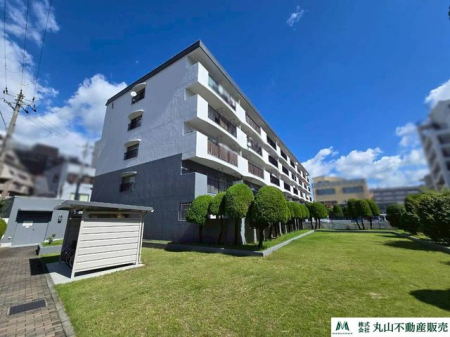 �ޗǌ��ޗǎs��{��4���ڂ̒��Ã}���V�����̌��n�O�ώʐ^