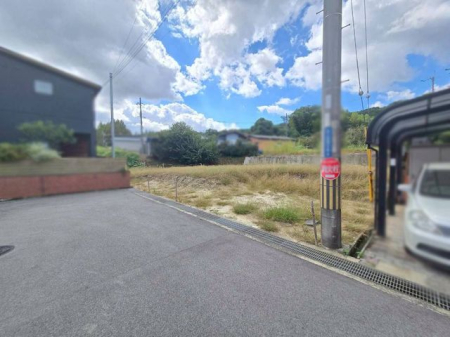 �ޗǌ�����s���������3���ڂ̐V�z��ˌ��Ă̌��n�O�ώʐ^