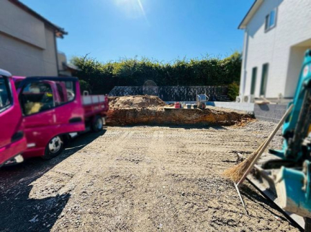 �ޗǌ��k����S�������{��4���ڂ̐V�z��ˌ��Ă̌��n�O�ώʐ^