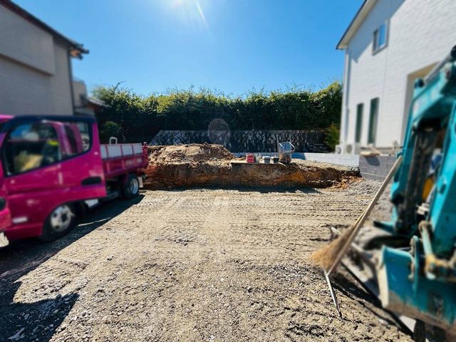 �ޗǌ��k����S�������{��4���ڂ̐V�z��ˌ��Ă̌��n�O�ώʐ^