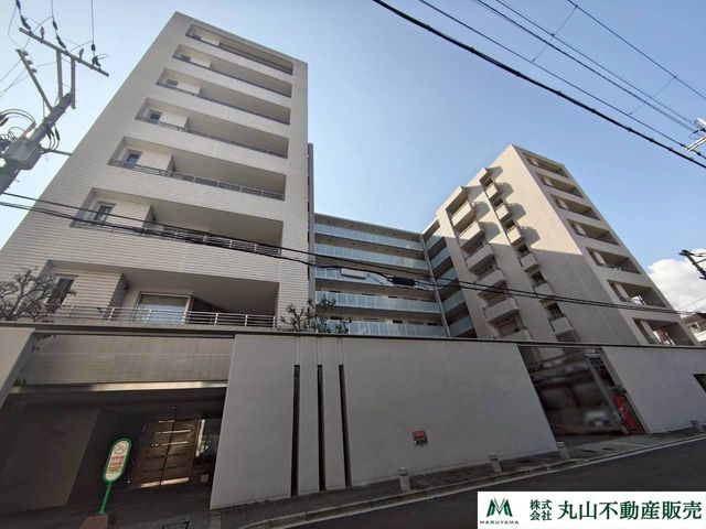 �ޗǌ��ޗǎs��{��3���ڂ̒��Ã}���V�����̌��n�O�ώʐ^