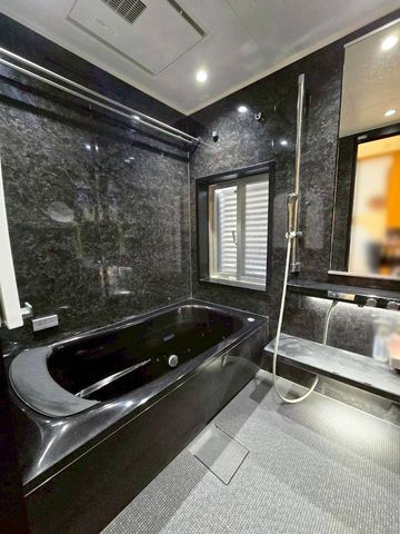 �ޗǌ��ޗǎs��{��3���ڂ̒��Ã}���V�����̗���