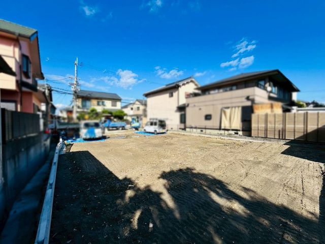 �ޗǌ���a�S�R�s�Ȓ� �̐V�z��ˌ��Ă̌��n�O�ώʐ^