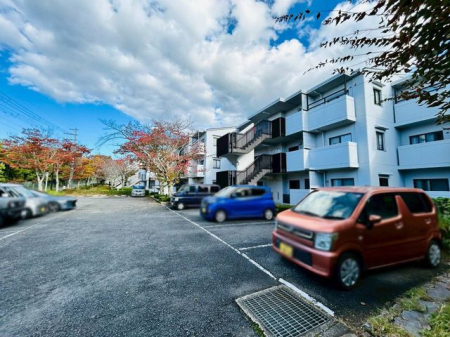 �ޗǌ��ޗǎs�ʎ᎛�� �̒��Ã}���V�����̒��ԏ�