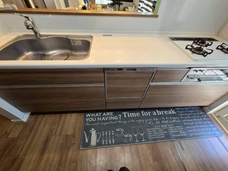 �ޗǌ��ޗǎs�O��O�� �̒��È�ˌ��ẴL�b�`��