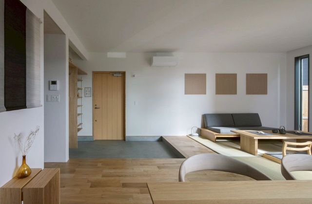 �ޗǌ�����s�U���� �̒��È�ˌ��Ẵ��r���O