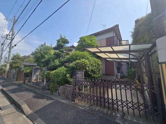 �ޗǌ���a�S�R�s���� �̓y�n�̌��n�y�n�ʐ^