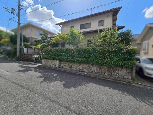 �ޗǌ��ޗǎs���o�����u1���ڂ̓y�n�̌��n�y�n�ʐ^