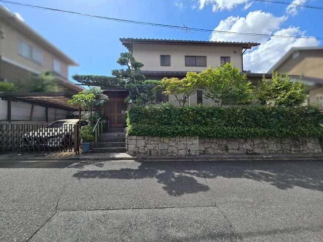 �ޗǌ��ޗǎs���o�����u1���ڂ̓y�n�̌��n�y�n�ʐ^