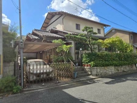 �ޗǌ��ޗǎs���o�����u1���ڂ̓y�n�̌��n�y�n�ʐ^