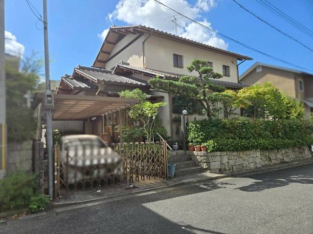 �ޗǌ��ޗǎs���o�����u1���ڂ̓y�n�̌��n�y�n�ʐ^