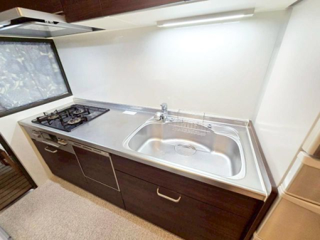 �ޗǌ��ޗǎs�基�� �̒��Ã}���V�����̃L�b�`��