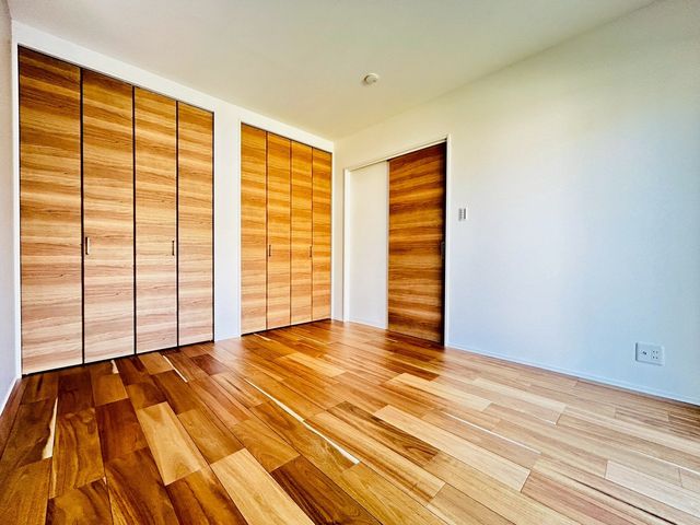 �ޗǌ�����s���P�u �̐V�z��ˌ��Ă̂��̑�����