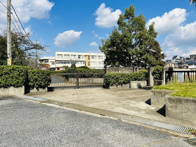 �ޗǌ���a�S�R�s�i�c���� �̐V�z��ˌ��Ă̎��ӊ�