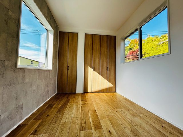 �ޗǌ�����s�J�c�� �̐V�z��ˌ��Ă̂��̑�����